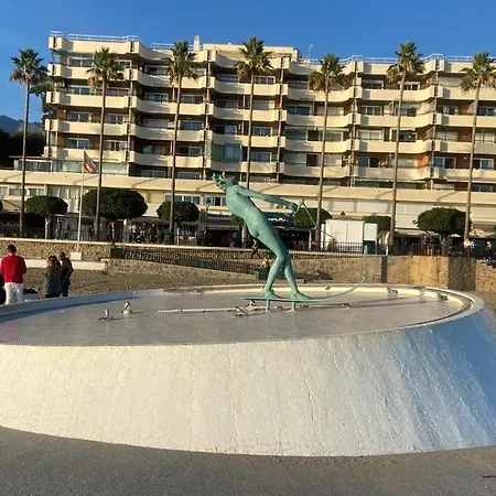En 1ª Linea De Playa * マルベーリャ